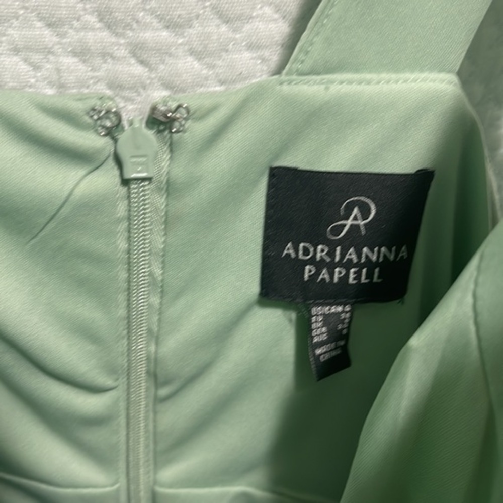 WOOHOO SOLD ❤️NWT GORGEOUS ADRIANA PAPELL Mint Chiffon One-Shoulder Gown - Picture 8 of 9
